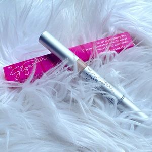 Mary Kay Facial Highlighting Pen